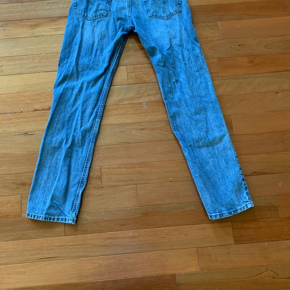 Levis 514 Straight Fit Jeans Mens 30x32 Medium Wash‎ Blue Denim Pants